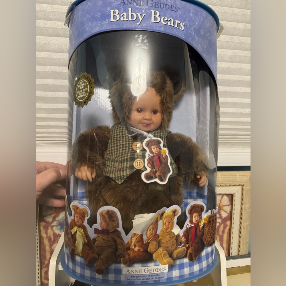 Anne Geddes 2001 Special Edition Baby Bear Wearing Vest Signature Collection